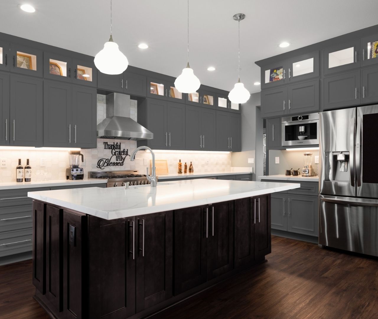 Two-Tone Kitchen Design — Homes Cabinet Atlanta